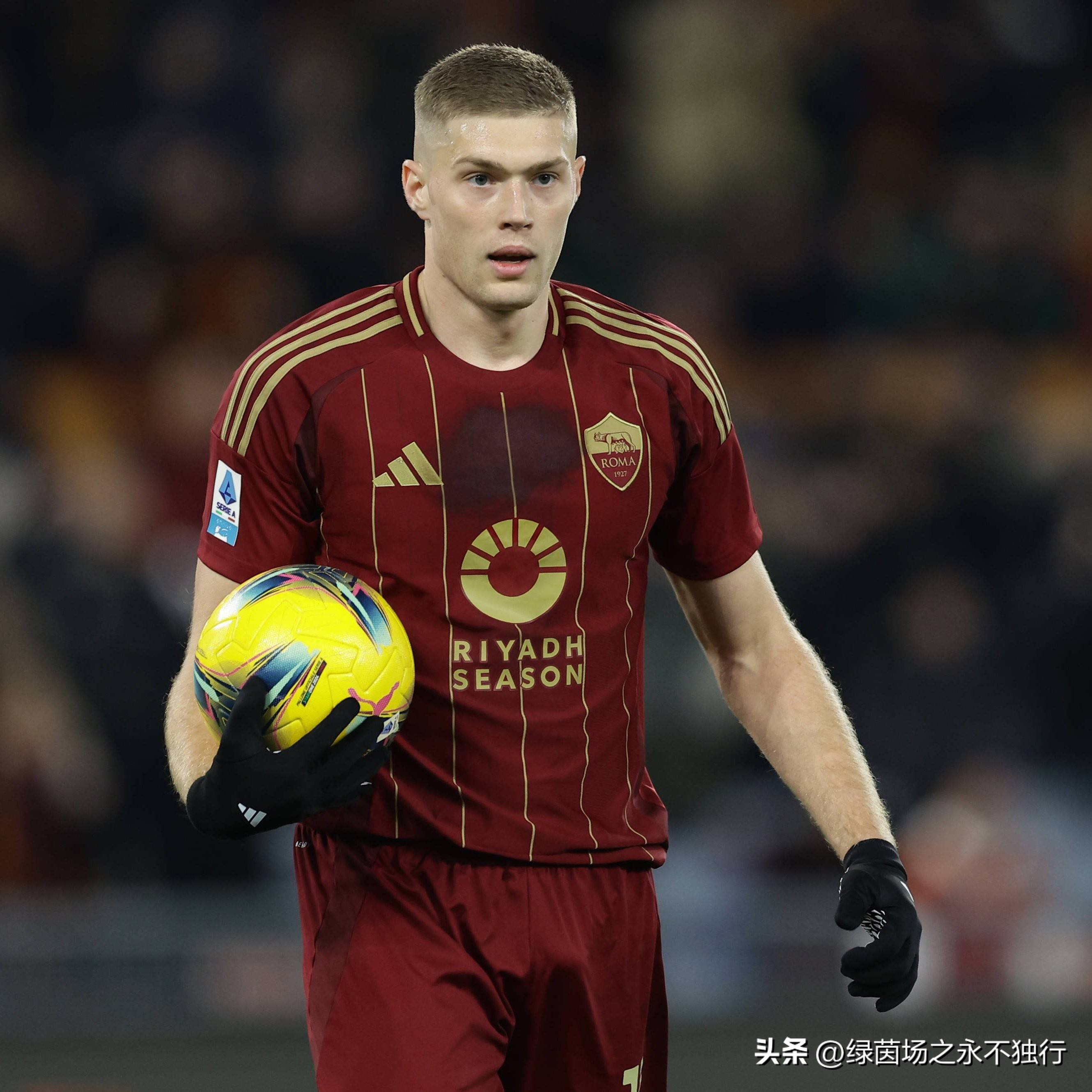 AC米兰重大：4500万欧，压哨补强2悍将，目标前西甲金靴+曼城铁卫